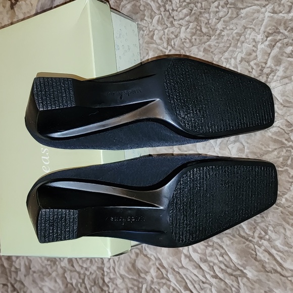 NEW Easy Spirit Black ESTravis AntiGravity pump sz 6.5 WIDE NIB - Picture 4 of 7